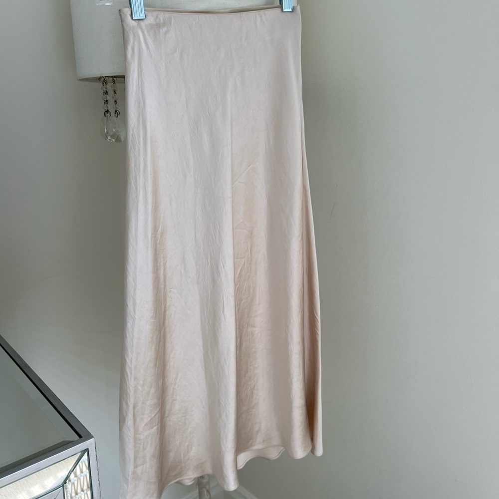 Babaton size 00 Silk Skirt